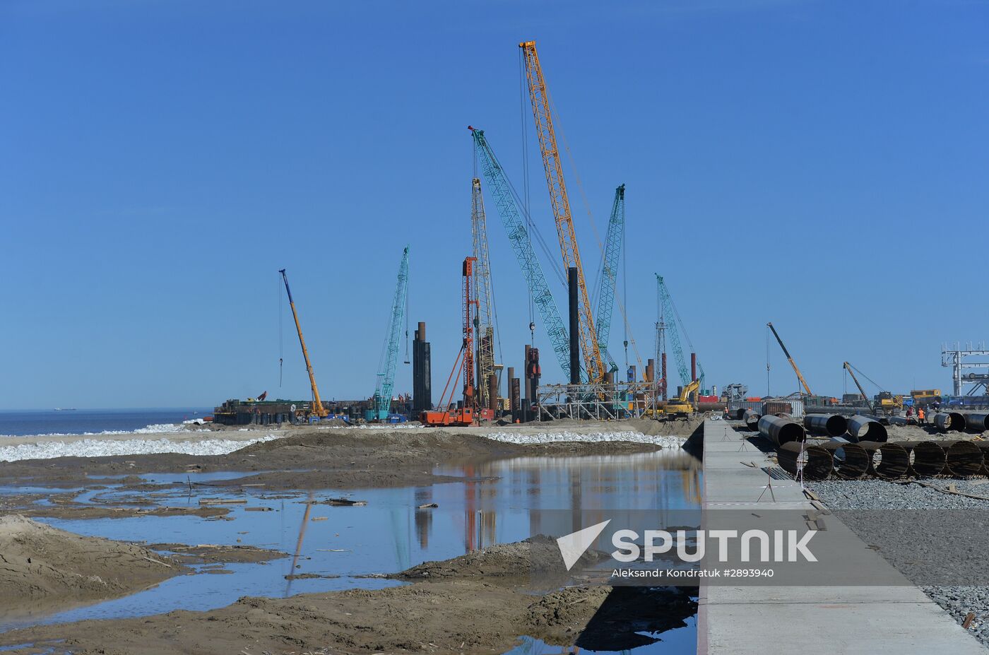 Natural gas liquefaction plant under construction in Yamal