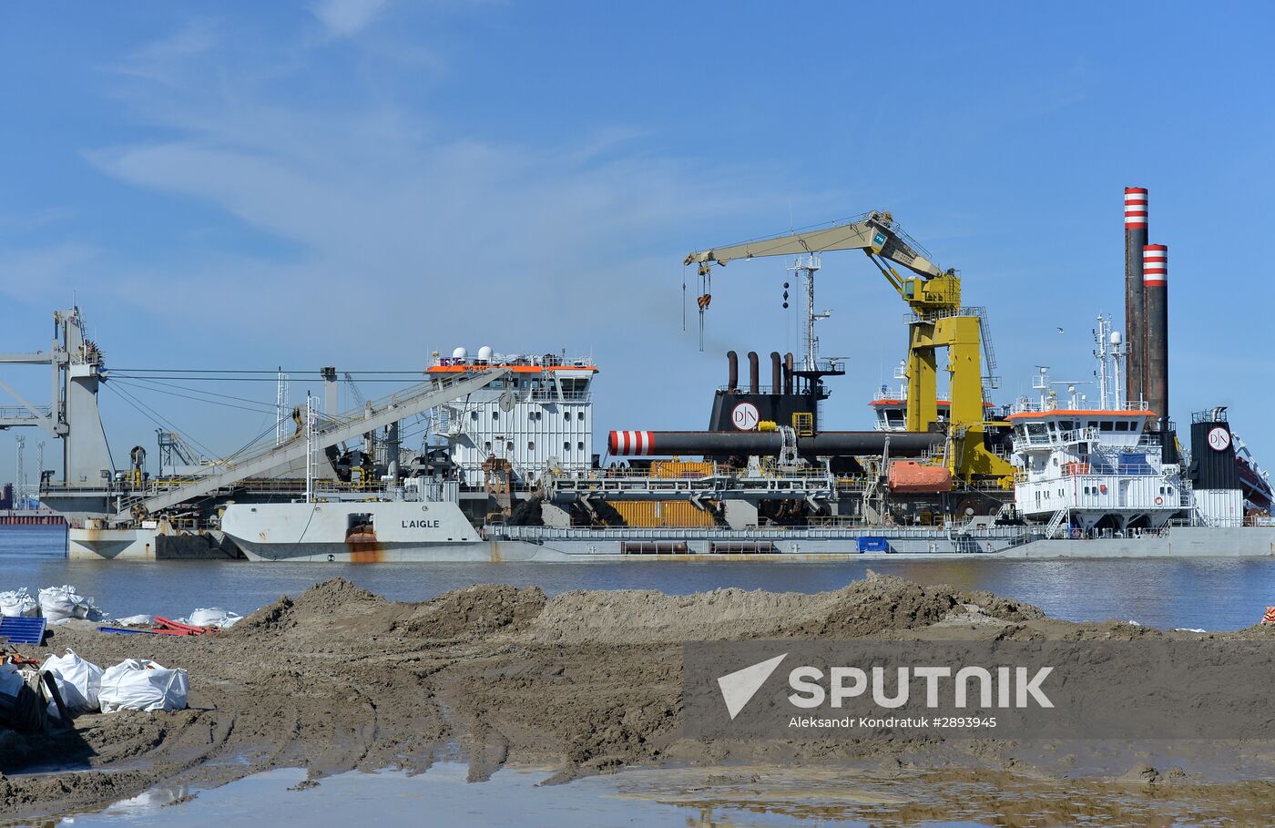 Natural gas liquefaction plant under construction in Yamal