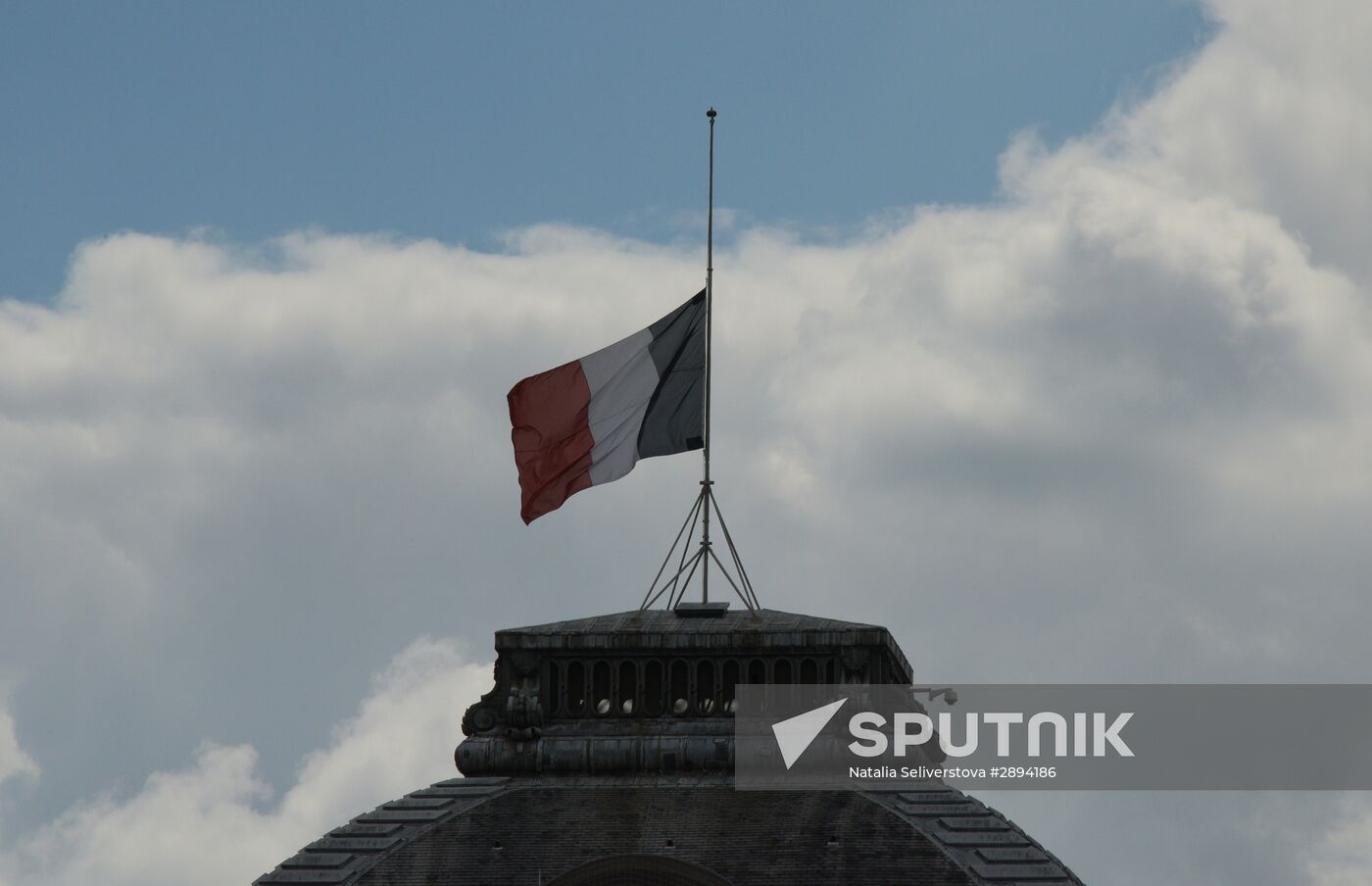 Three-day national mourning declared in France after Nice attack