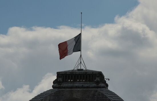 Three-day national mourning declared in France after Nice attack