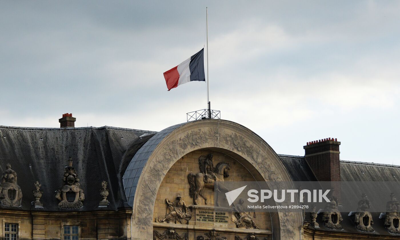 Cities of the world. Paris