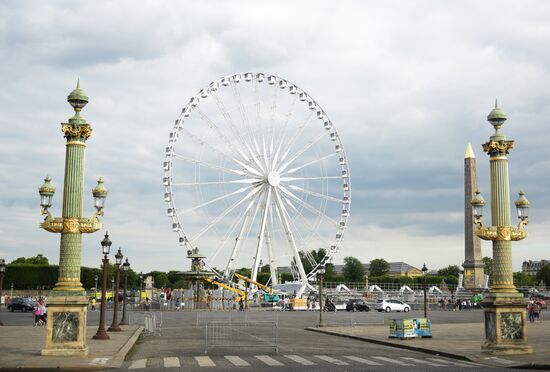 Cities of the world. Paris