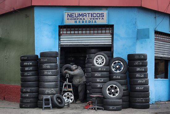 Cities of the world. Santiago de Chile