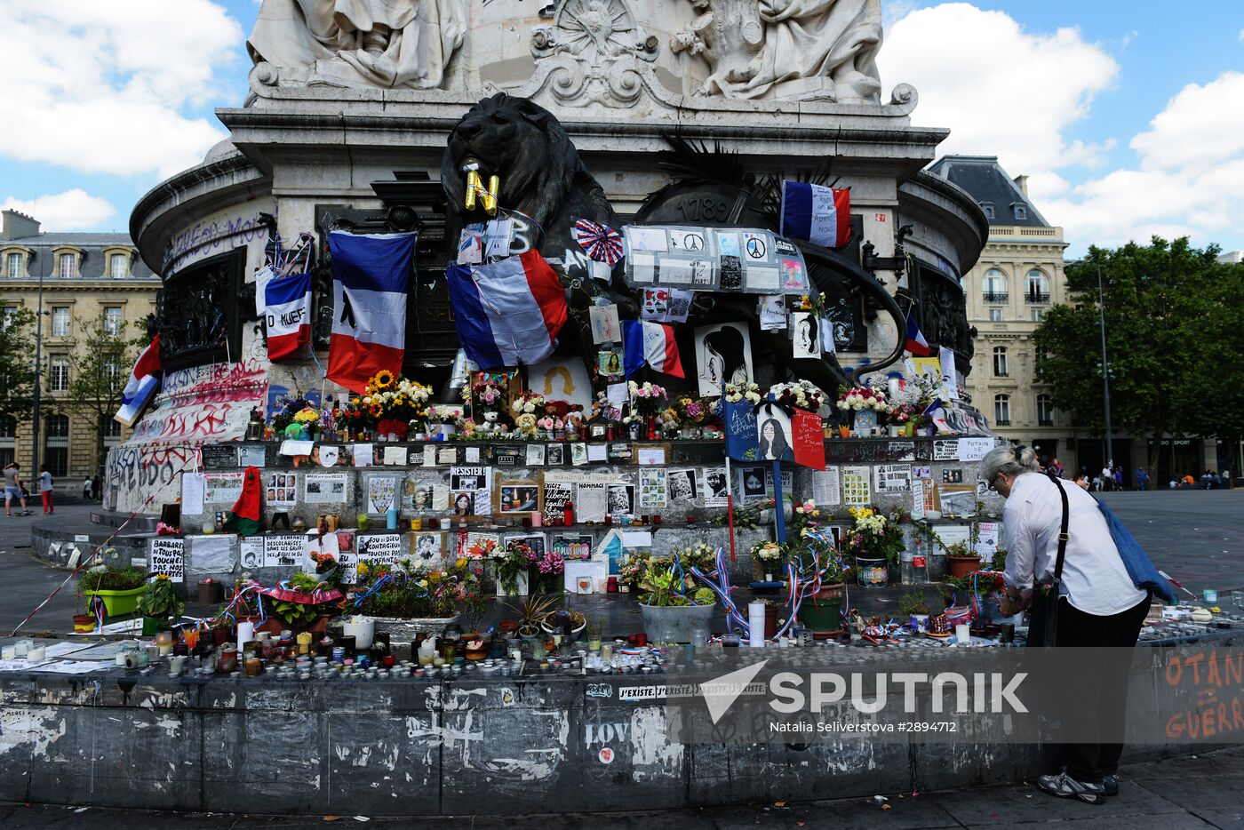 France declares three days of mourning for victims of Nice terror attack