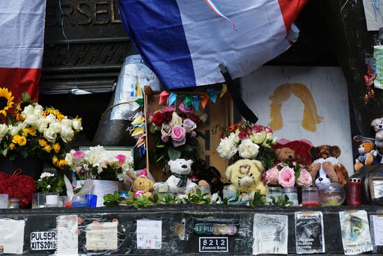 France declares three days of mourning for victims of Nice terror attack
