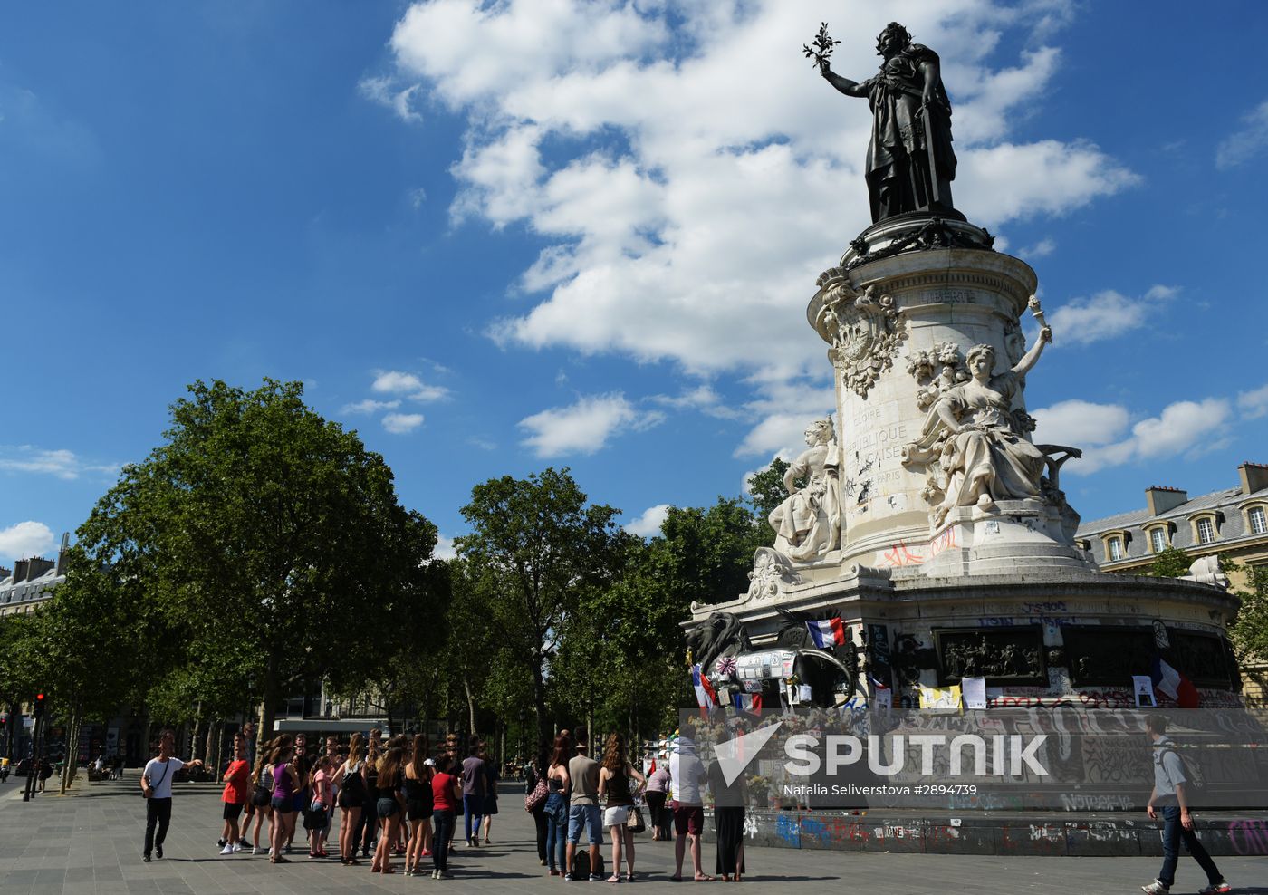 France declares three days of mourning for victims of Nice terror attack