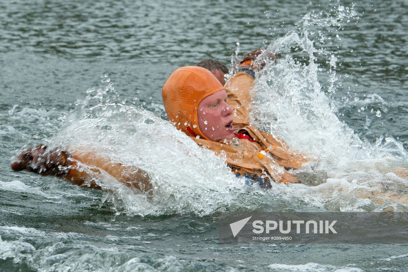 ISS crew practices water survival