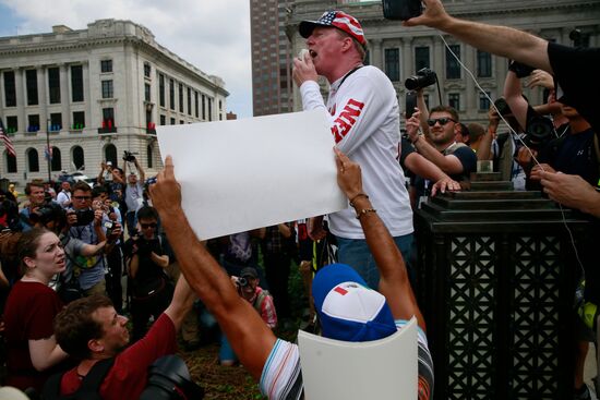 Donald Trump's opponents stage protest