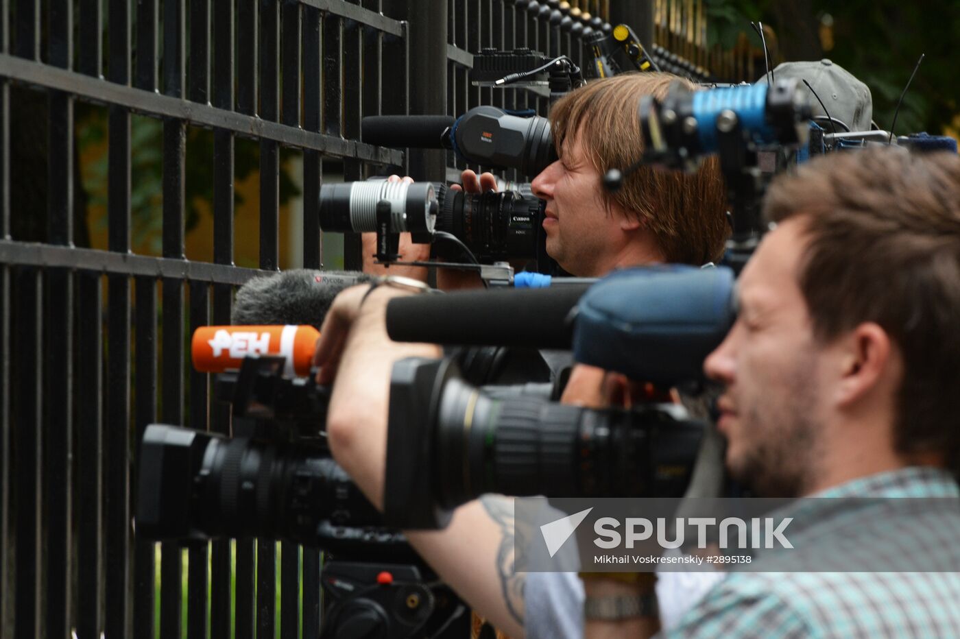 Police search Main Moscow Investigative Directorate of the Russian Investigative Committee