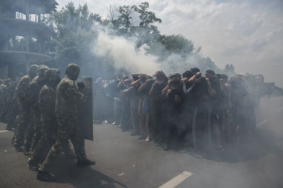 Training unarmed resistance to foreign armed mission invasion of Lugansk People's Republic