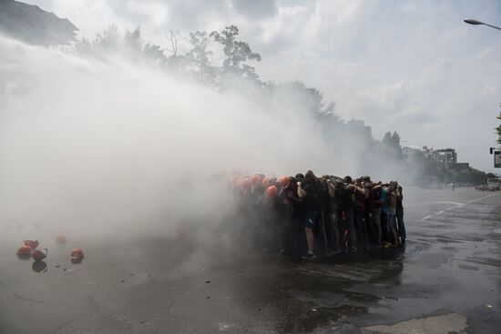 Training unarmed resistance to foreign armed mission invasion of Lugansk People's Republic