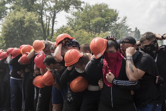 Training unarmed resistance to foreign armed mission invasion of Lugansk People's Republic