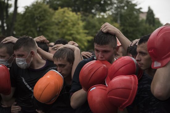 Training unarmed resistance to foreign armed mission invasion of Lugansk People's Republic