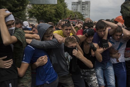 Training unarmed resistance to foreign armed mission invasion of Lugansk People's Republic