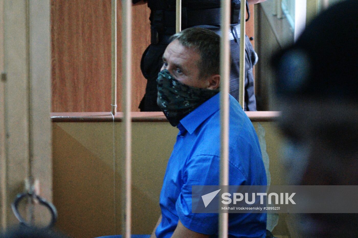 Considering investigator request to arrest Russian Investigator Committee officer