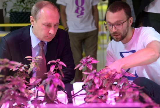 President Vladimir Putin visits Syrius educational center in Sochi