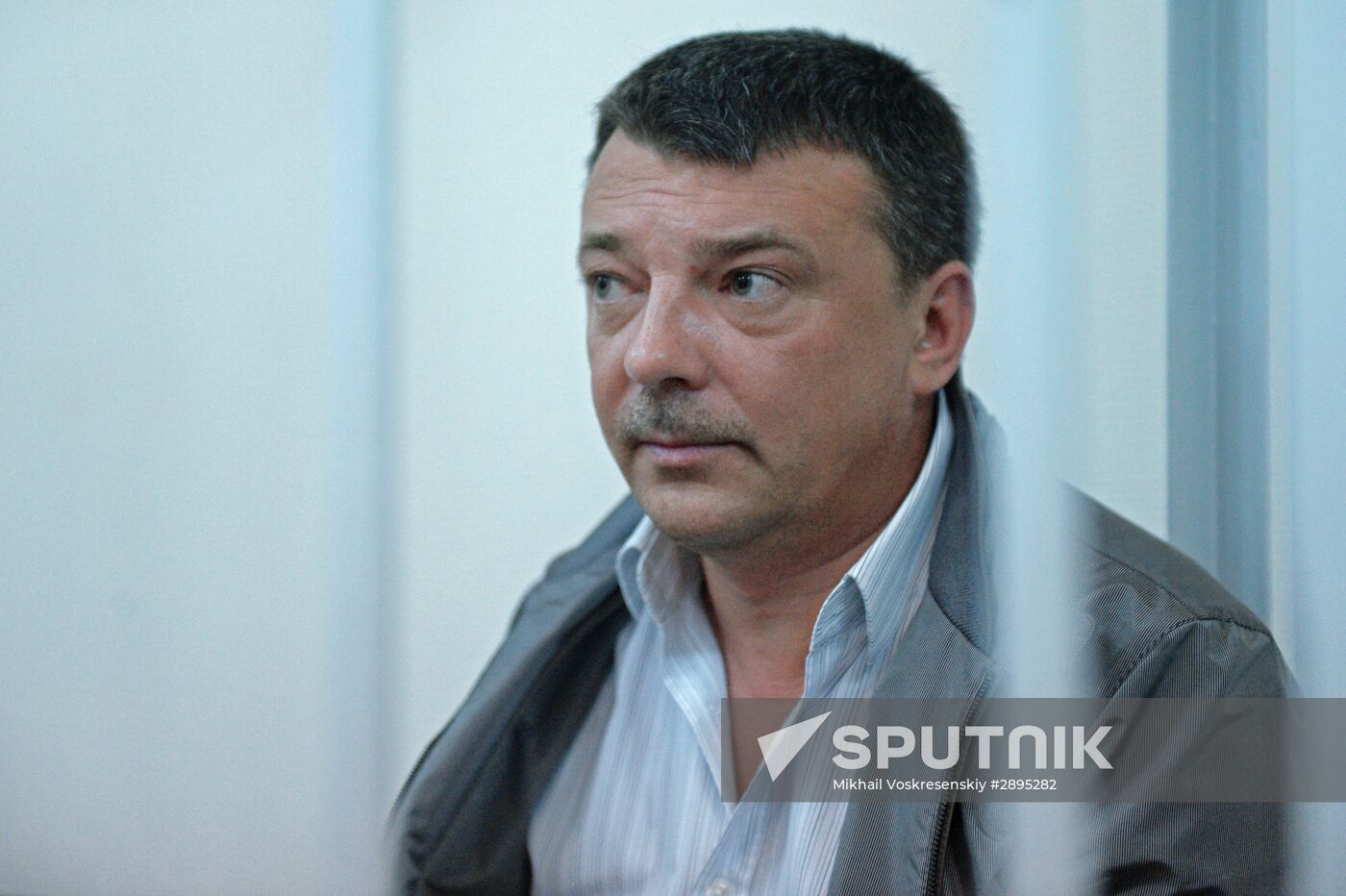 Considering investigators' request to arrest RIC officers in Moscow