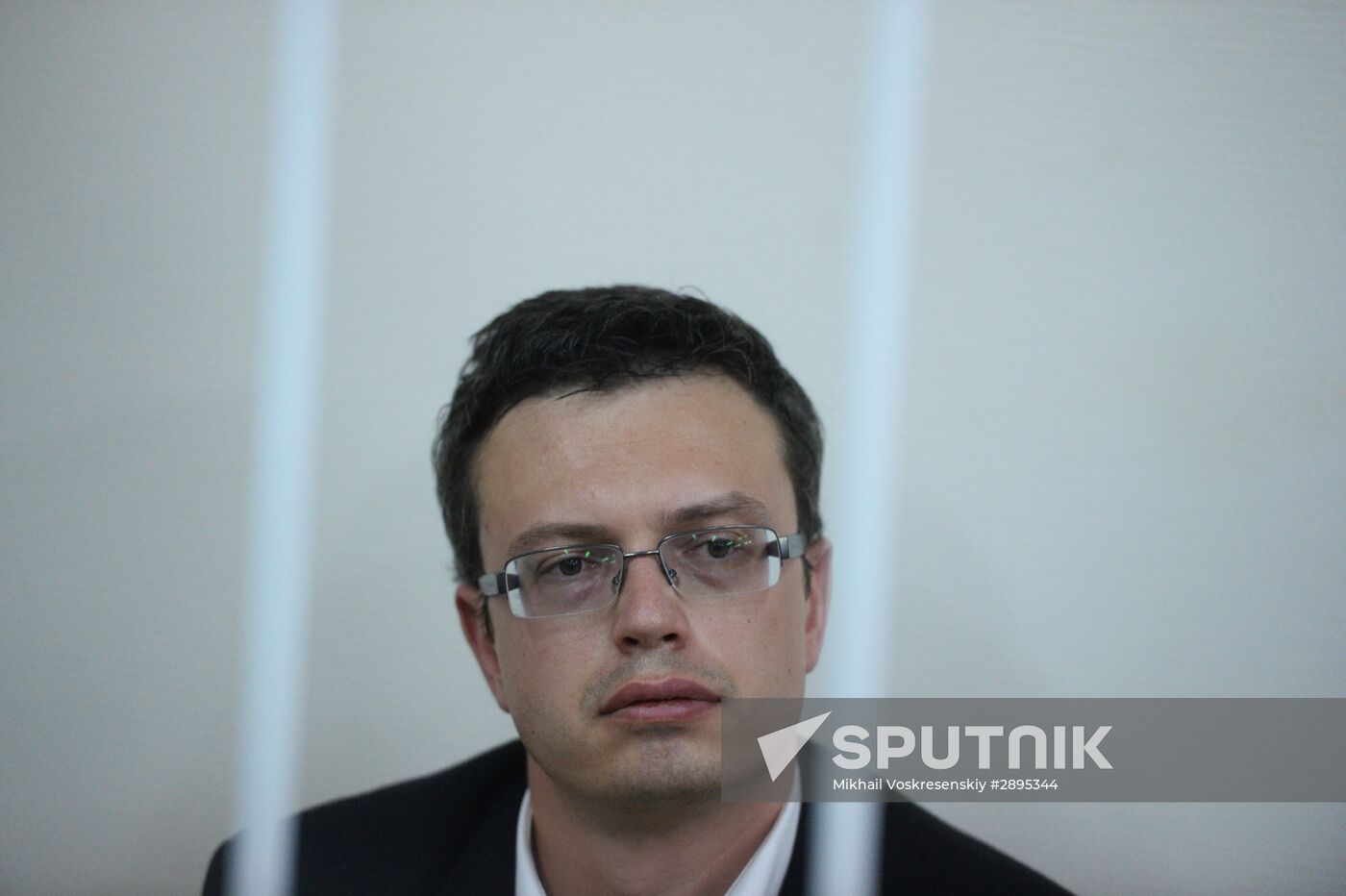 Considering investigators' request to arrest RIC officers in Moscow