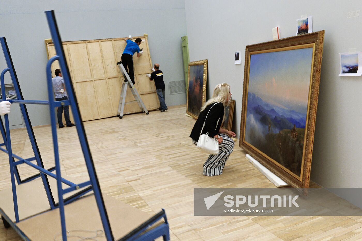 Ivan Aivazovsky's 200th birthday exhibition
