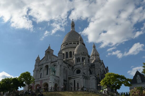Cities of the world. Paris