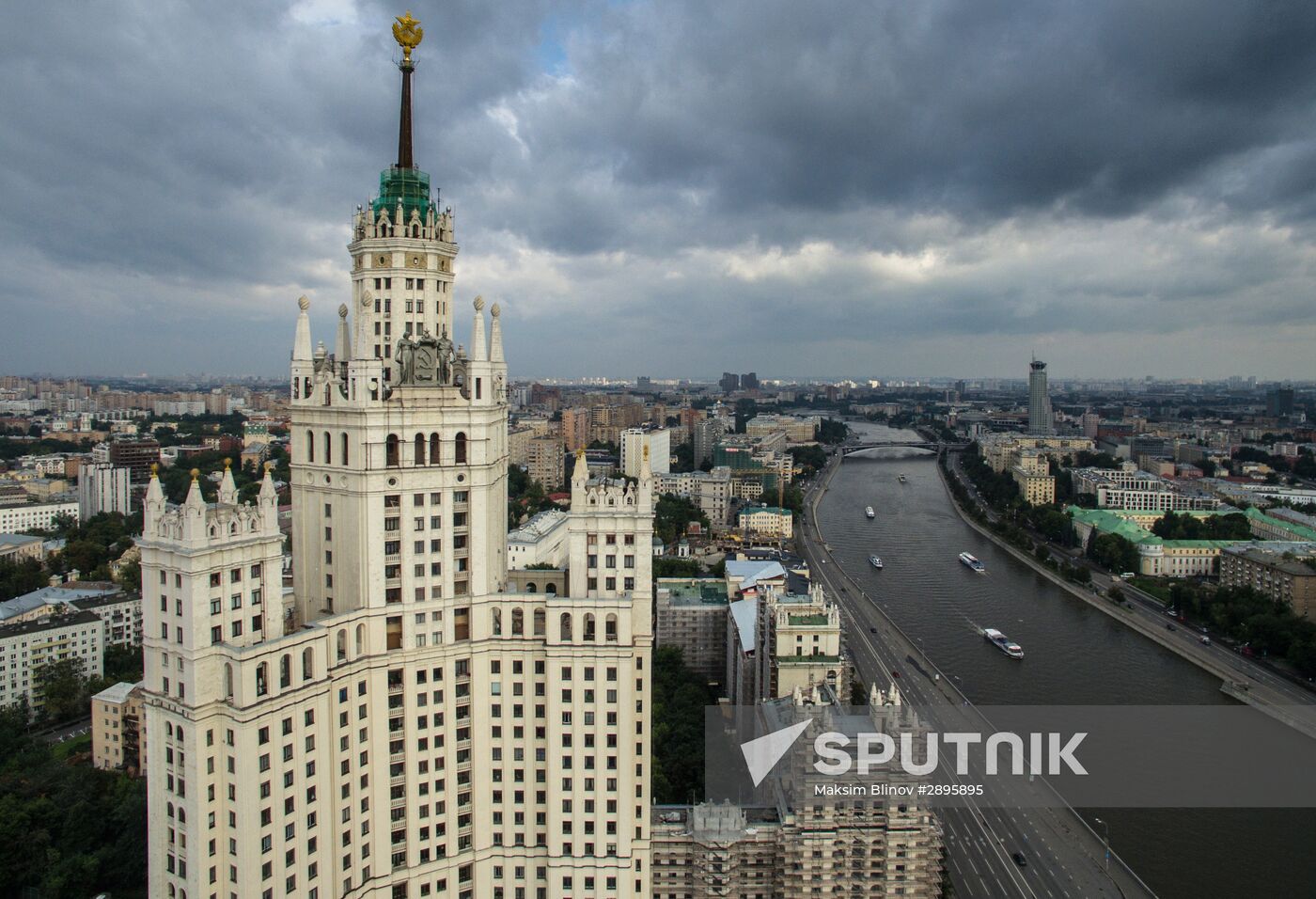 Bird's-eye views of Moscow