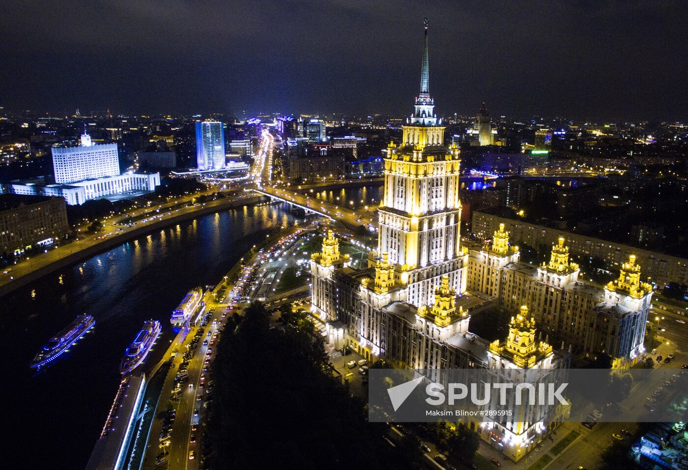 Bird's-eye views of Moscow