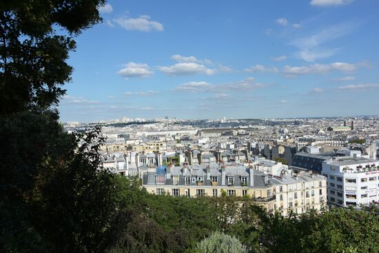 Cities of the world. Paris