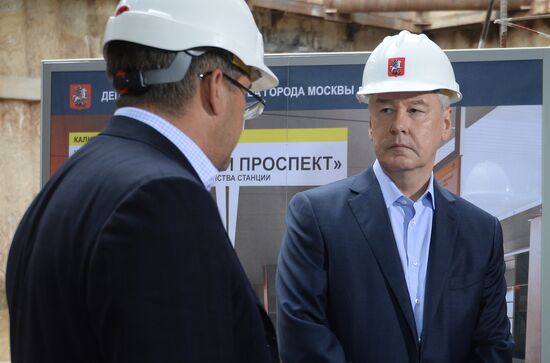 Moscow Mayor Sergei Sobyanin inspects construction of Michurinsky Prospekt metro station