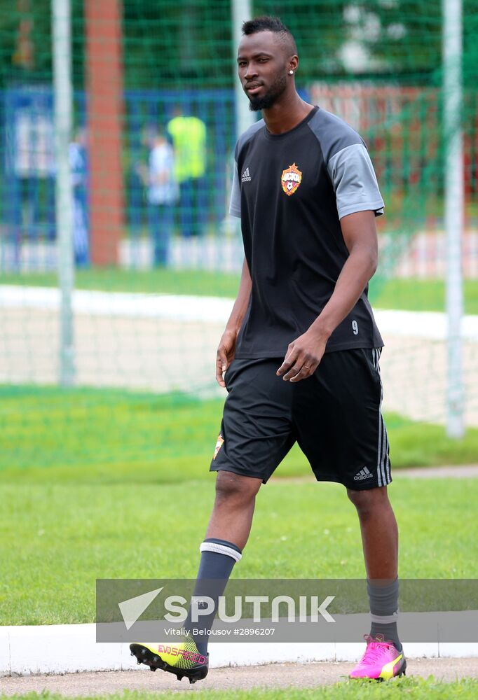 FC CSKA holds training session