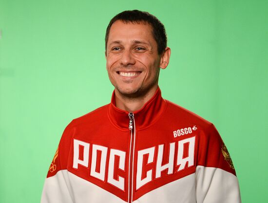 Apparel of Russian national athletics and freestyle wrestling teams prior to 2016 Olympics