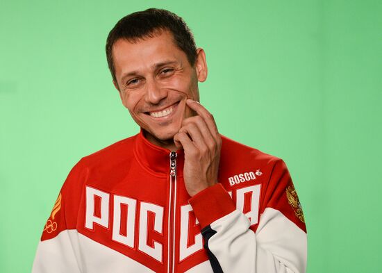 Apparel of Russian national athletics and freestyle wrestling teams prior to 2016 Olympics
