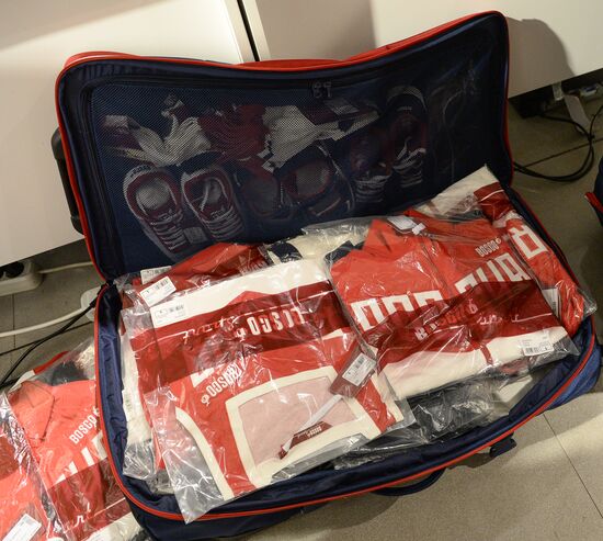 Apparel of Russian national athletics and freestyle wrestling teams prior to 2016 Olympics