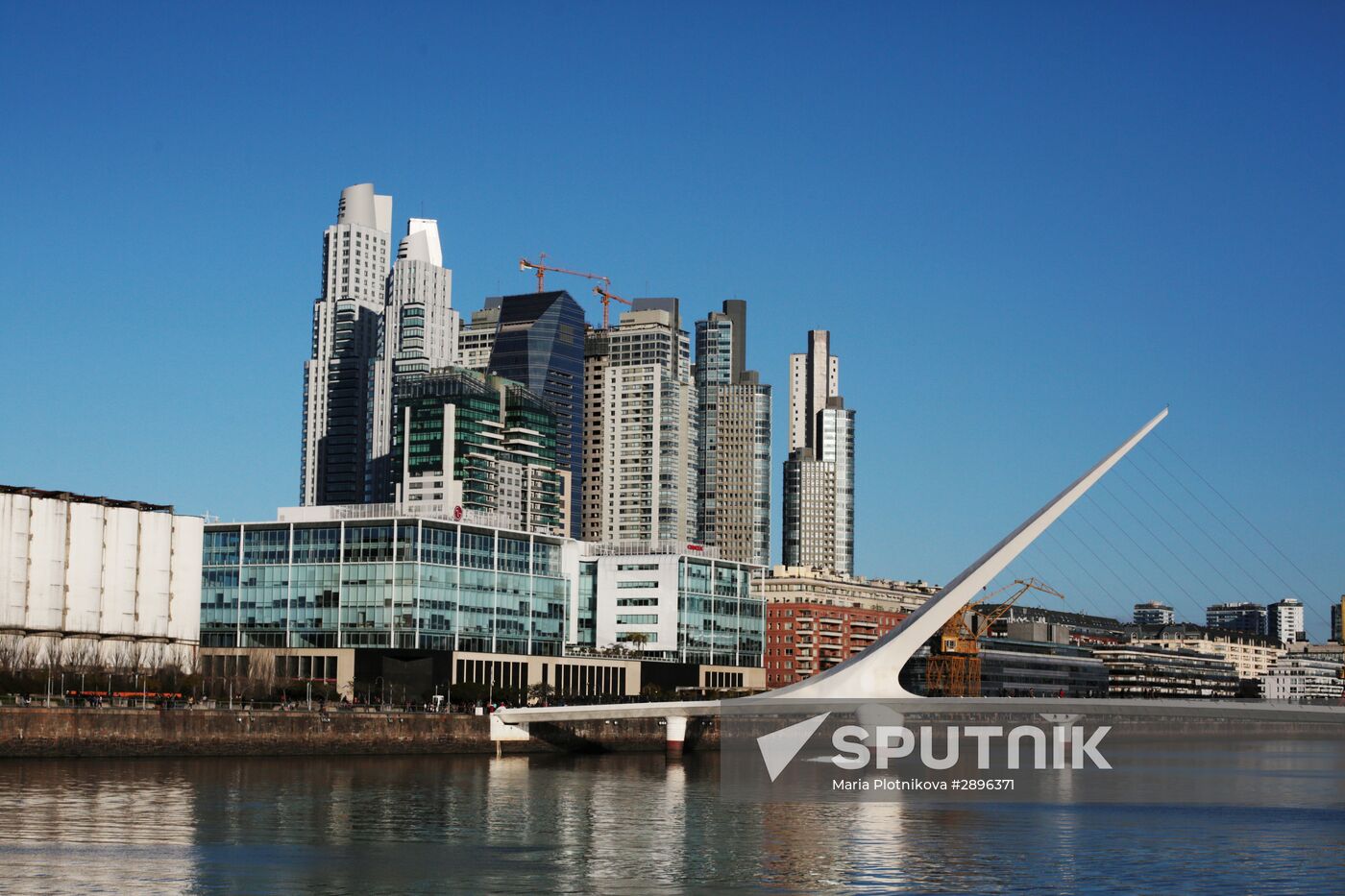 Cities of the world. Buenos Aires