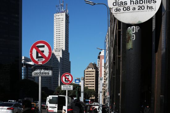 Cities of the world. Buenos Aires