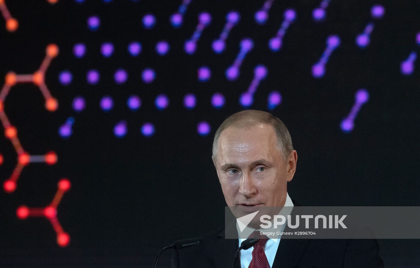 President Putin attends ASI meeting