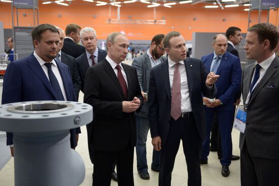 President Putin attends ASI meeting