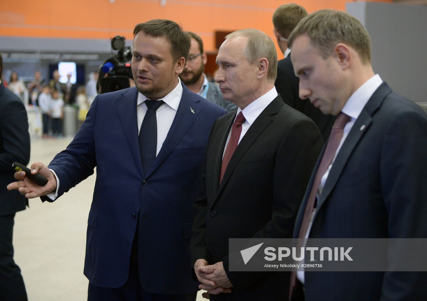 President Putin attends ASI meeting