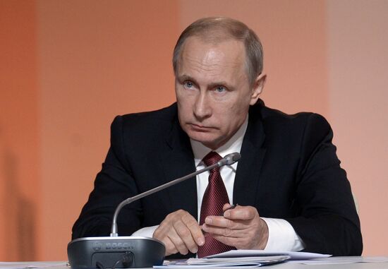 President Putin attends ASI meeting