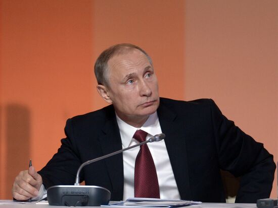 President Putin attends ASI meeting