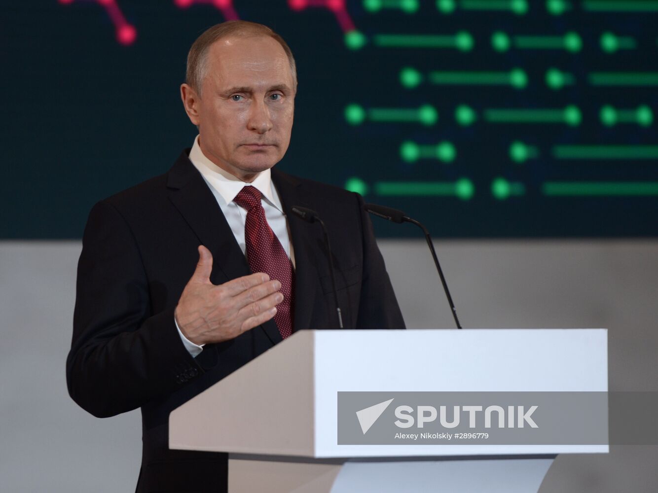 President Putin attends ASI meeting