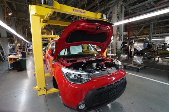 Korean brands cars manufactured at Avtotor plant