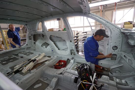 Korean brands cars manufactured at Avtotor plant