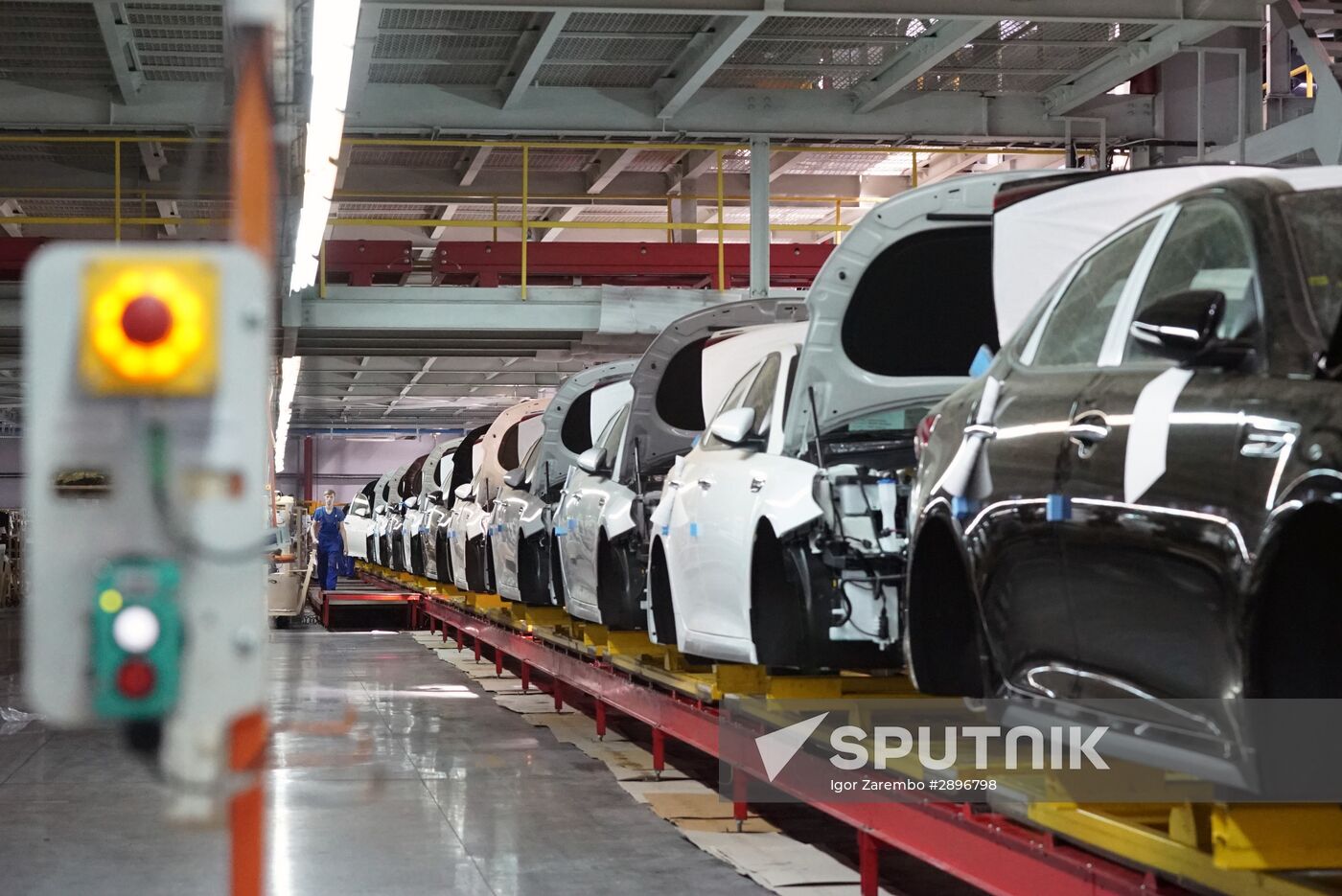 Korean brands cars manufactured at Avtotor plant