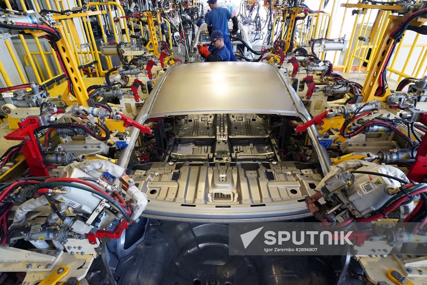 Korean brands cars manufactured at Avtotor plant