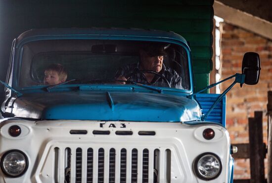 Farm work in Lozhnikovo, Omsk Region