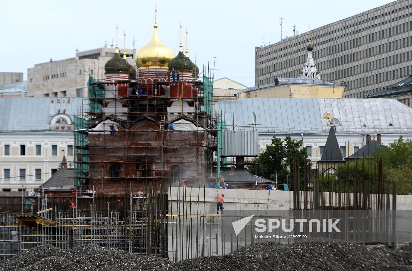 Moscow Mayor Sergei Sobyanin inspects Zaryadye and Luzhniki developments