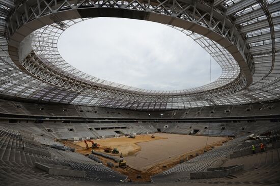 Moscow Mayor Sergei Sobyanin inspects Zaryadye and Luzhniki developments