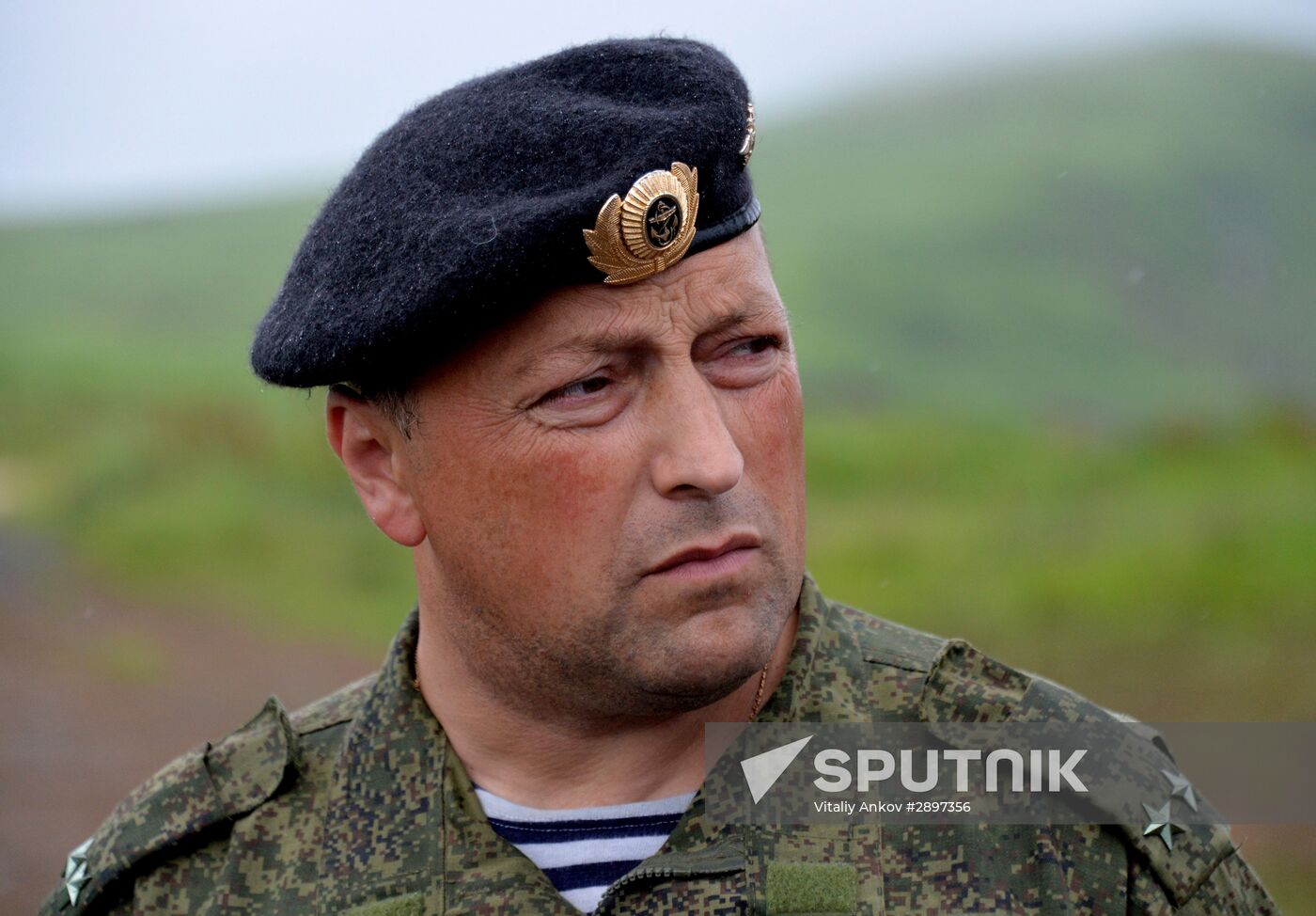 Pacific Fleet missile and artillery brigade holds drill