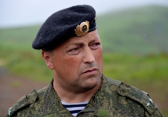 Pacific Fleet missile and artillery brigade holds drill