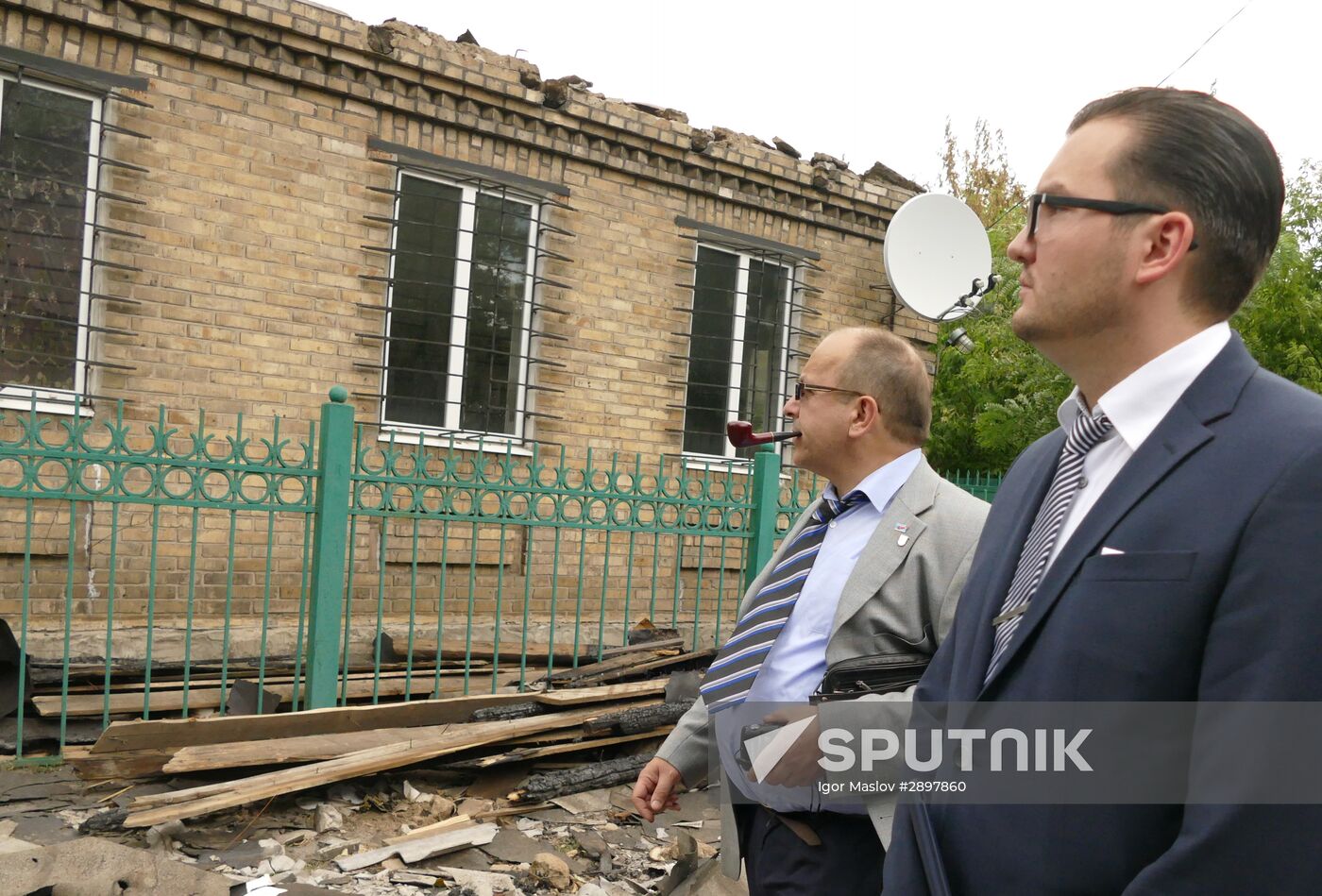 International observers arrive in Donetsk People's Republic